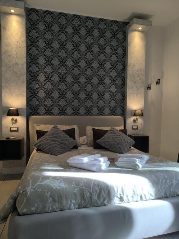 Castel Sant' Angelo Suites - Vatican - City center - Direct bus stop to and from Fiumicino Apt