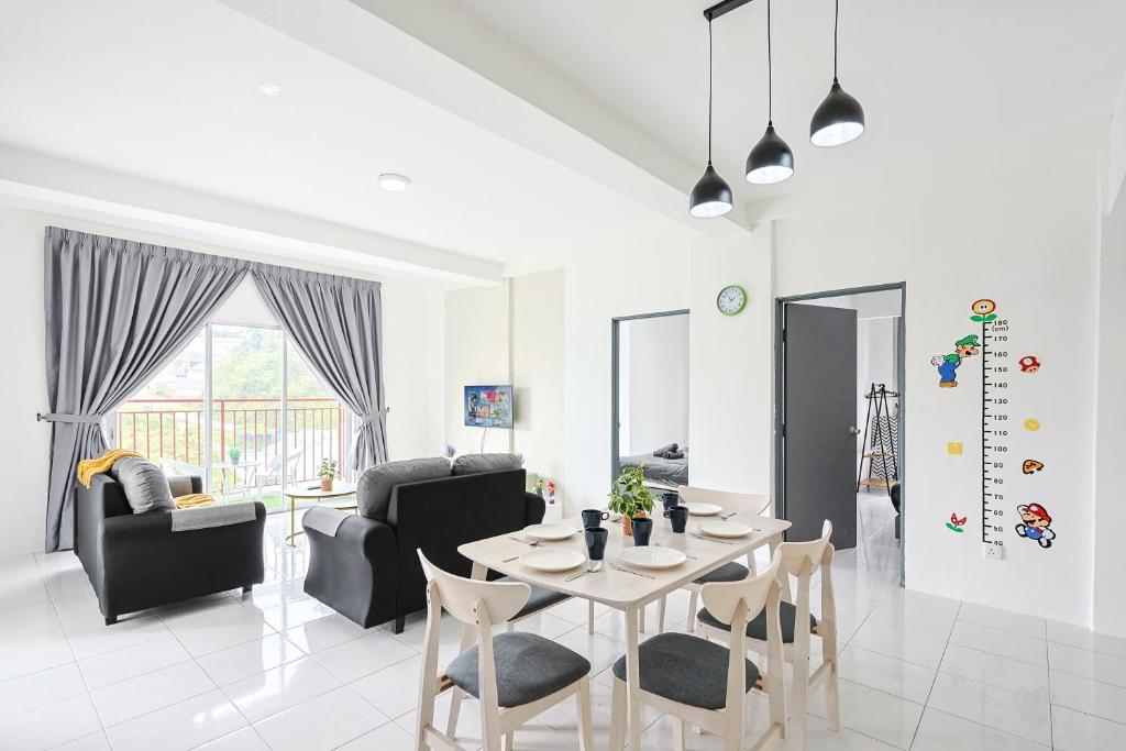 Posezení v ubytování Mario-Inspired Highlands Escape Family Homestay Clover Home 5-20