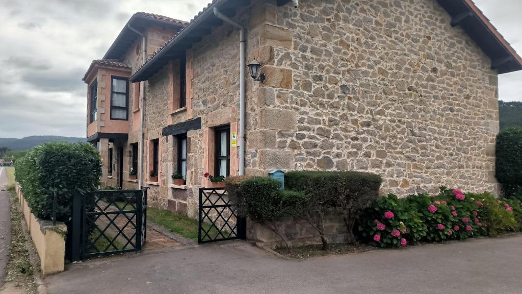 Posada Las Puentes - Eight-Bedroom House