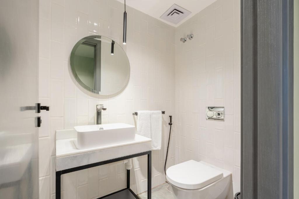 grey l studio apartments Downtown Cairo Ouzonian House - 14