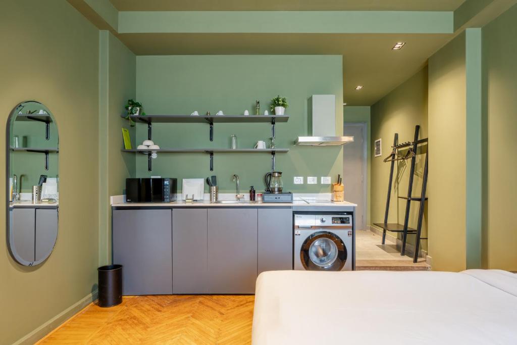 grey l studio apartments Downtown Cairo Ouzonian House - 11