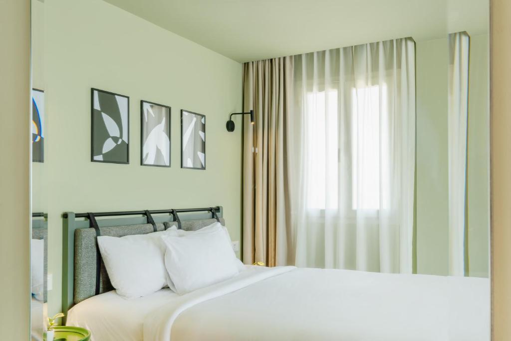 grey l studio apartments Downtown Cairo Ouzonian House - 19