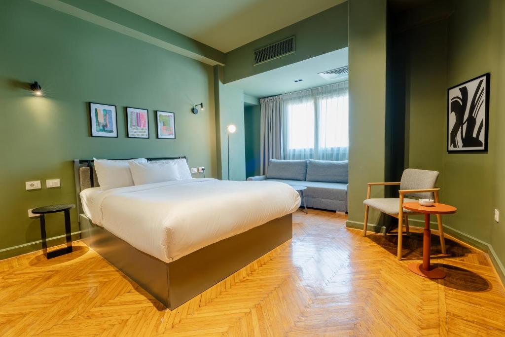 grey l studio apartments Downtown Cairo Ouzonian House - 7