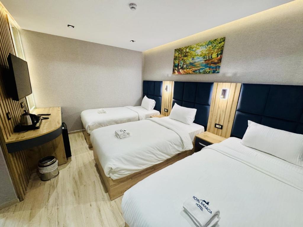 Karaca Hotel Van - Driepersoonskamer