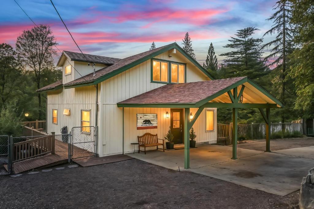 Budova, kde se prázdninový dům nachází