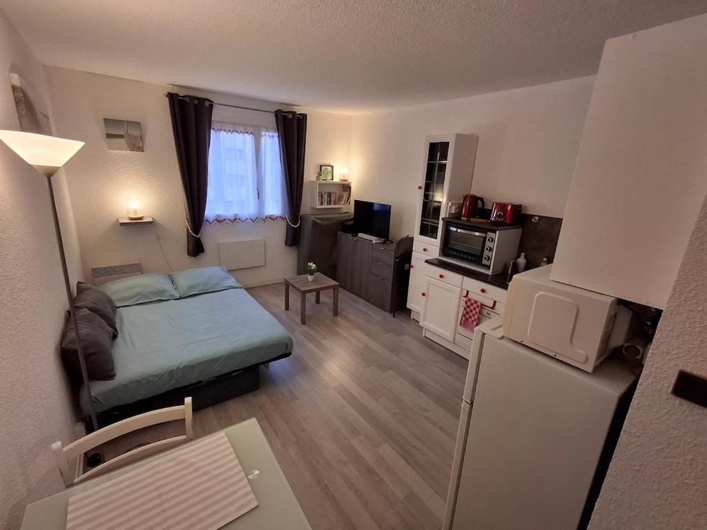 Kuchyň nebo kuchyňský kout v ubytování Studio Front de Mer Calais