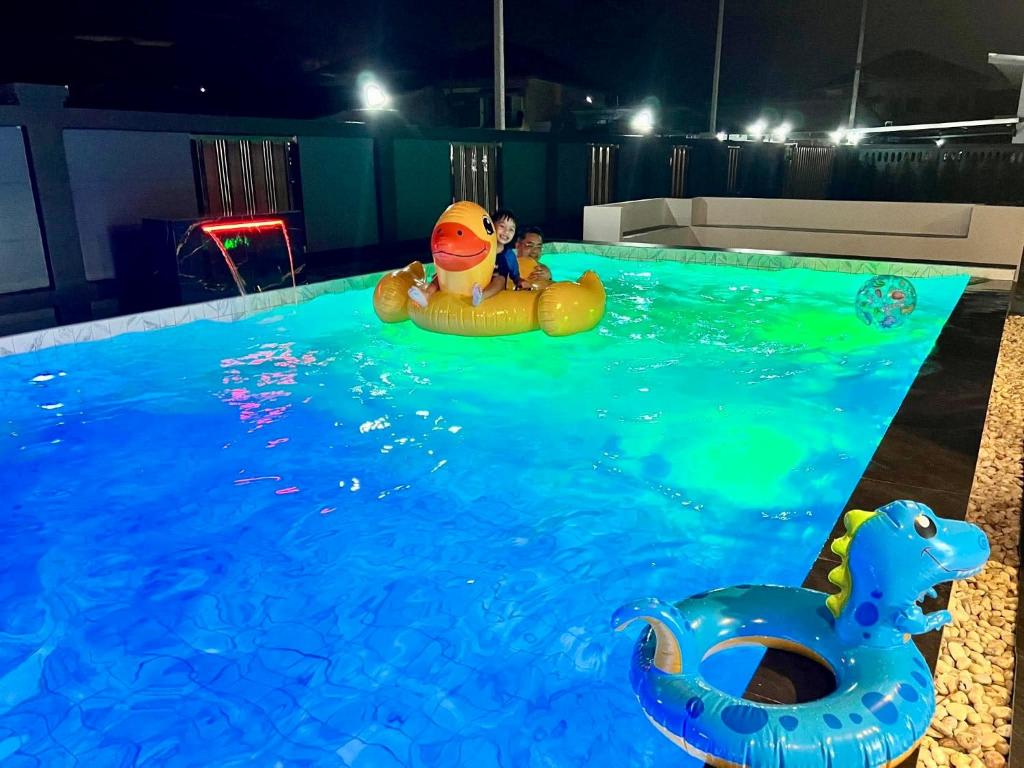 Πισίνα στο ή κοντά στο Chillax Poolvilla Songkhla