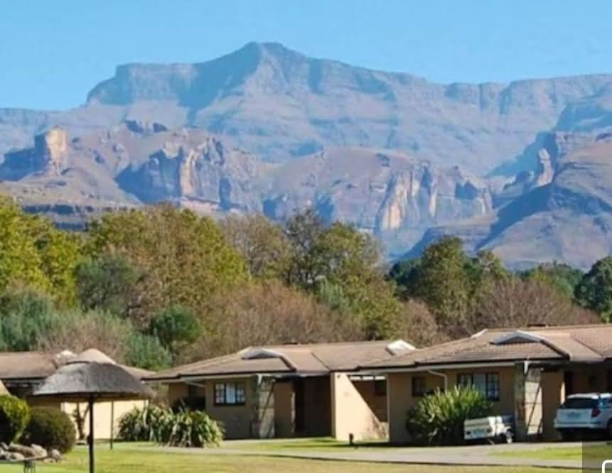 Gallery image of Riverbend Chalet Timeshare Christmas Week in Drakensberg Garden