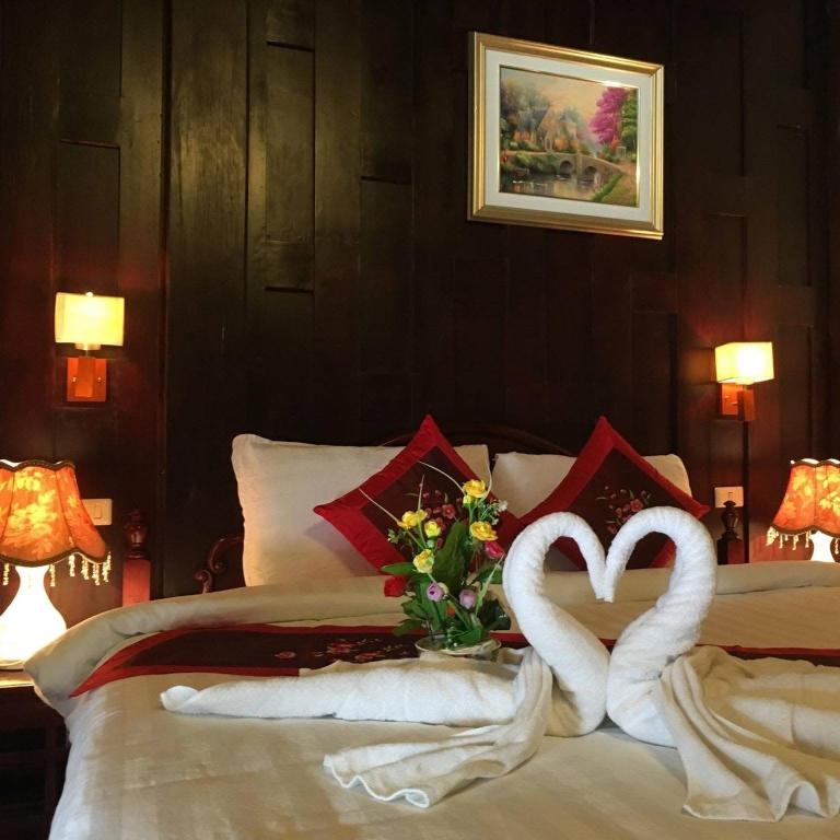 Villa Phathana Royal View Hotel