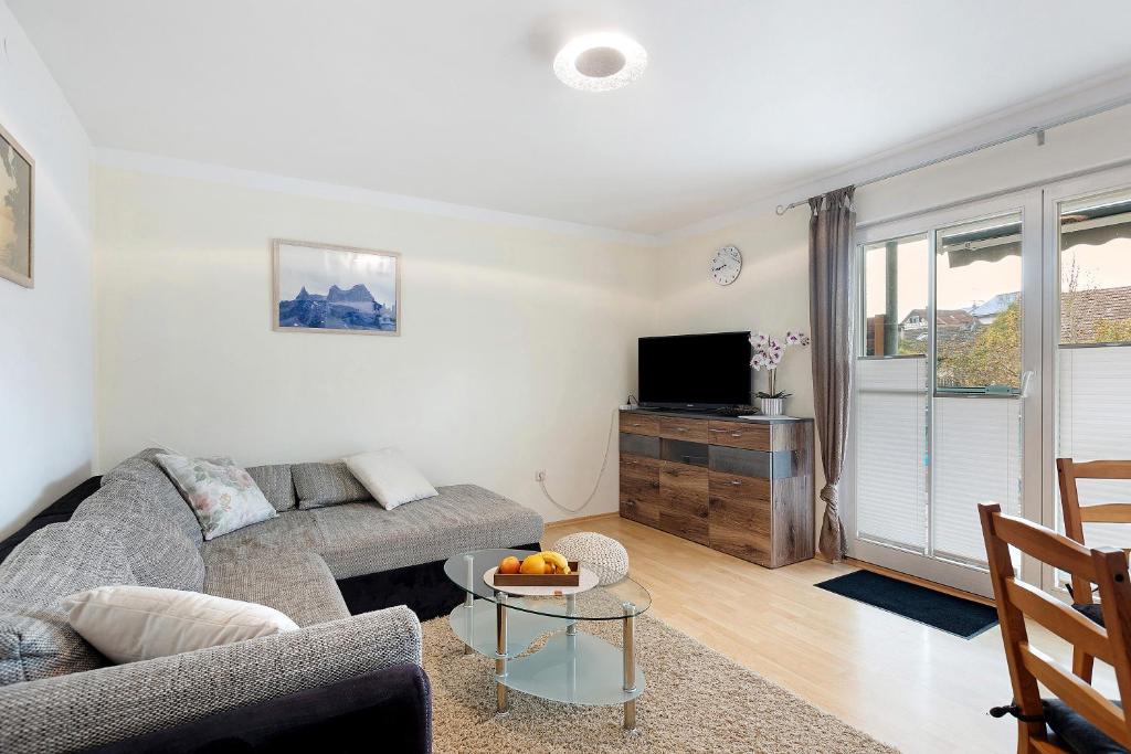 Μια τηλεόραση ή/και κέντρο ψυχαγωγίας στο Ferienwohnung Ketterer