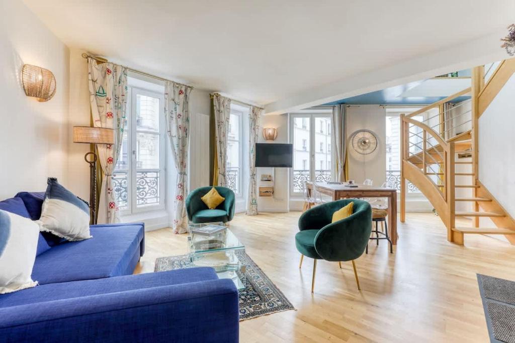 Χώρος καθιστικού στο Splendid Marais 2BDR