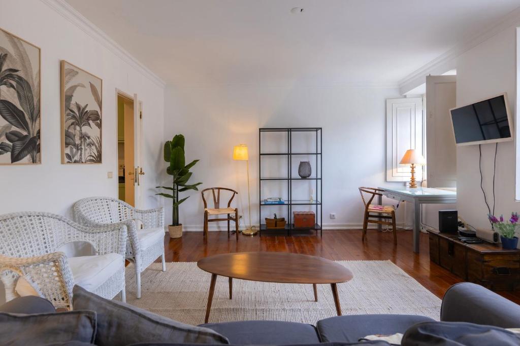 Charming and bright Townhouse 3BDR by LovelyStay