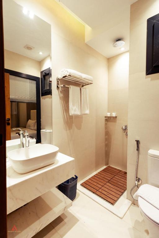 Kemet Pyramids View Hotel - 1