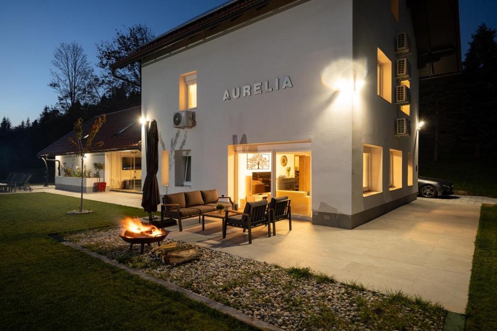 Budova, kde se vila nachází