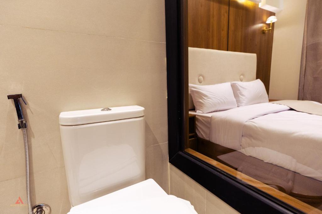 Kemet Pyramids View Hotel - 17