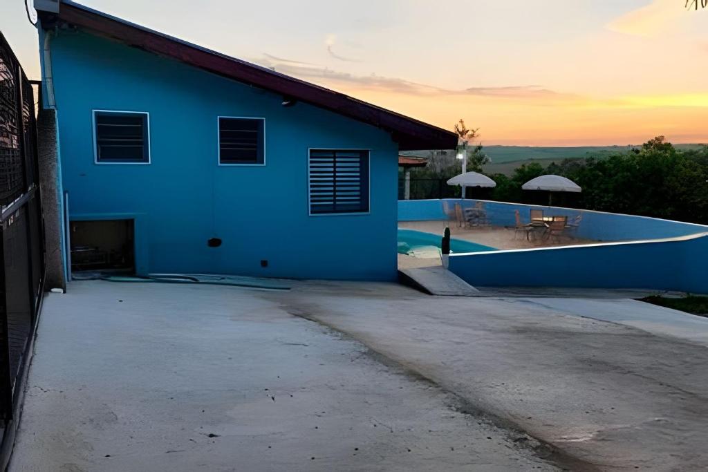 Bazén v ubytování SHB - Chácara ideal para famílias e amigos! nebo v jeho okolí
