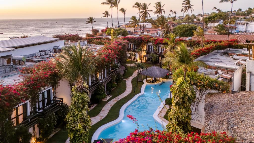 Hồ bơi trong/gần Enjoy Jeri Praia