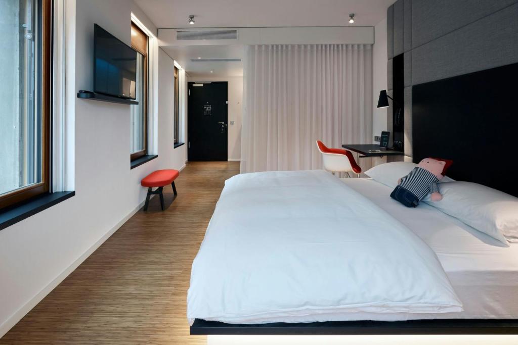 citizenM Geneva photo