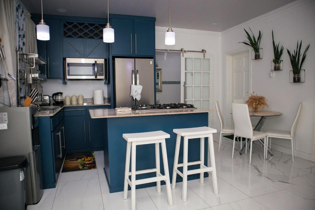 Villa View -Cozy Retreat