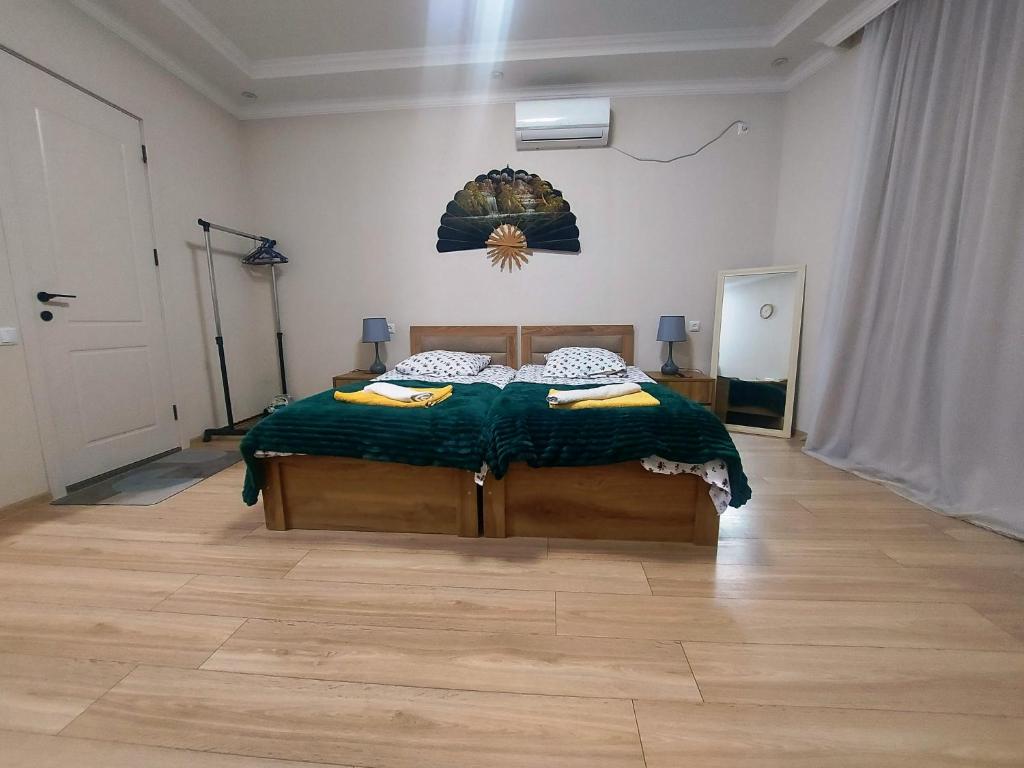 Cozy House III در تفلیس