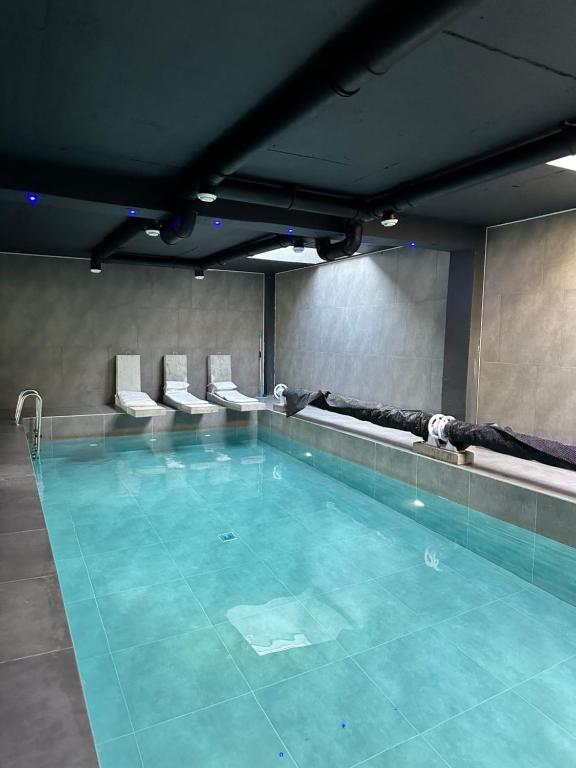 Πισίνα στο ή κοντά στο Dom w Zatoce