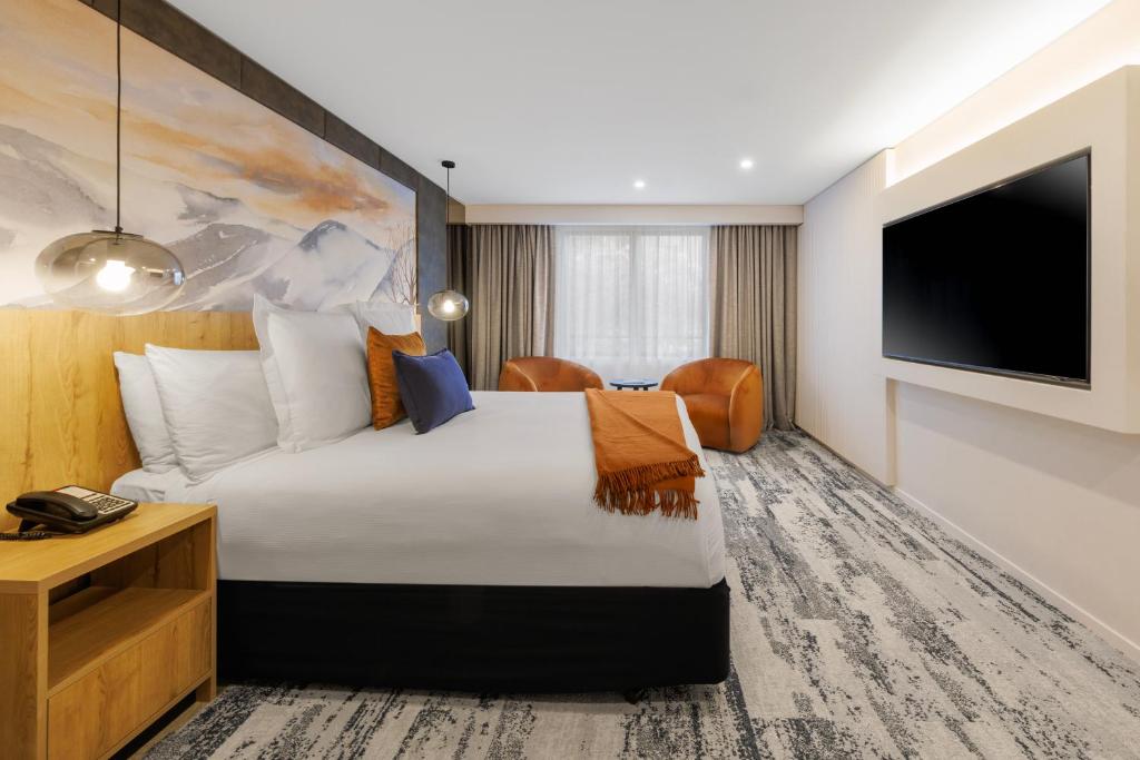 
One Bedroom King Suite
