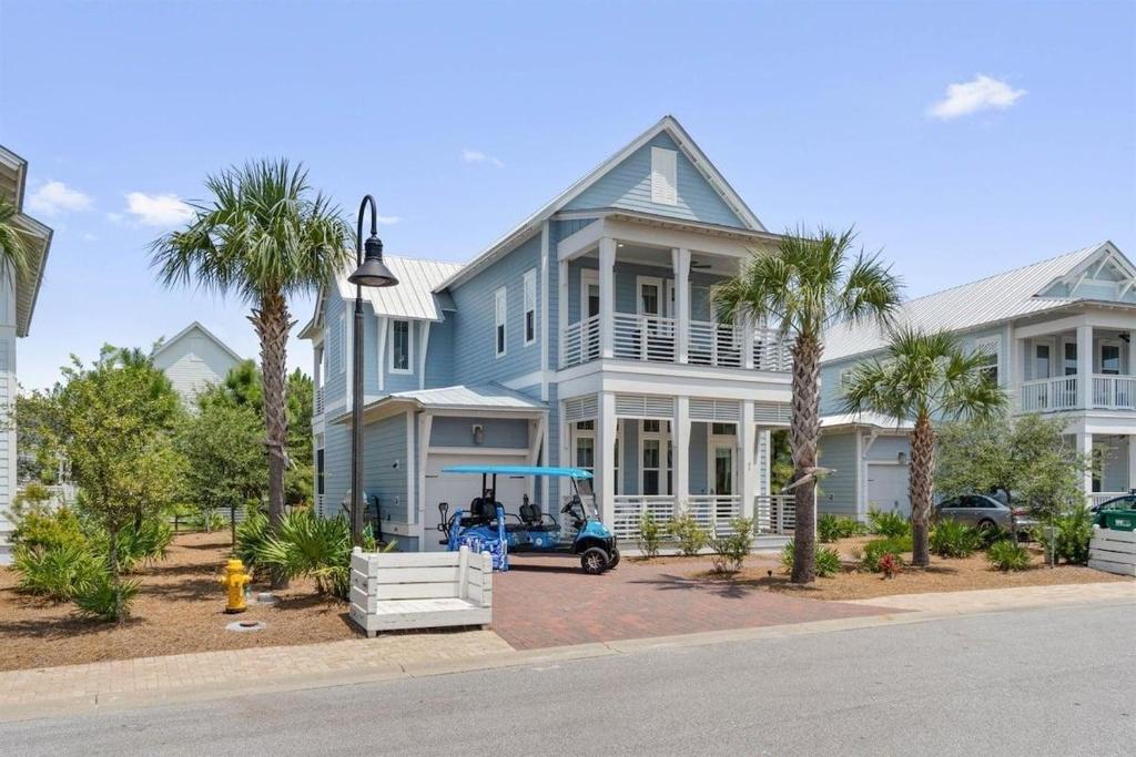 Budova, kde se prázdninový dům nachází