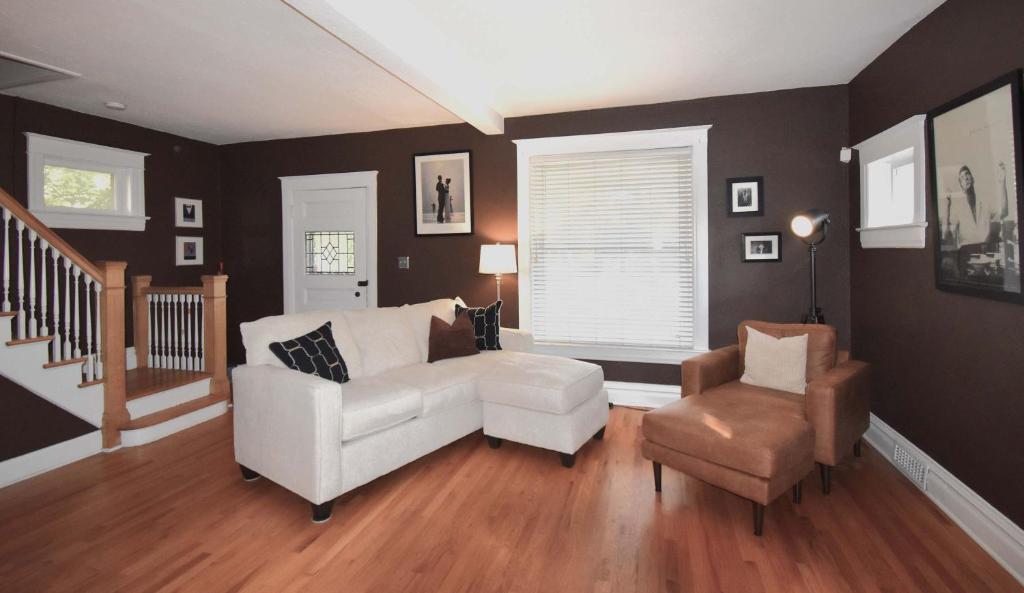 Istumisnurk majutusasutuses Charming and spacious family home in Wash Park