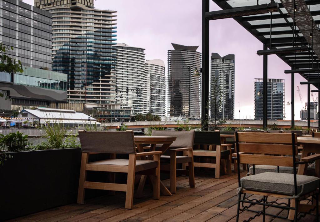 1 Hotel Melbourne photo