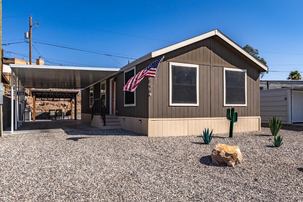 Το κτήριο όπου στεγάζεται  η παραθεριστική κατοικία