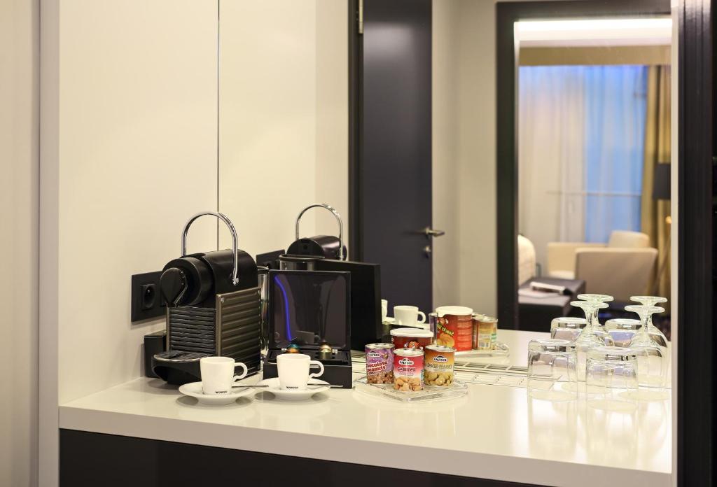 Dancing House - Tančící dům hotel - 17