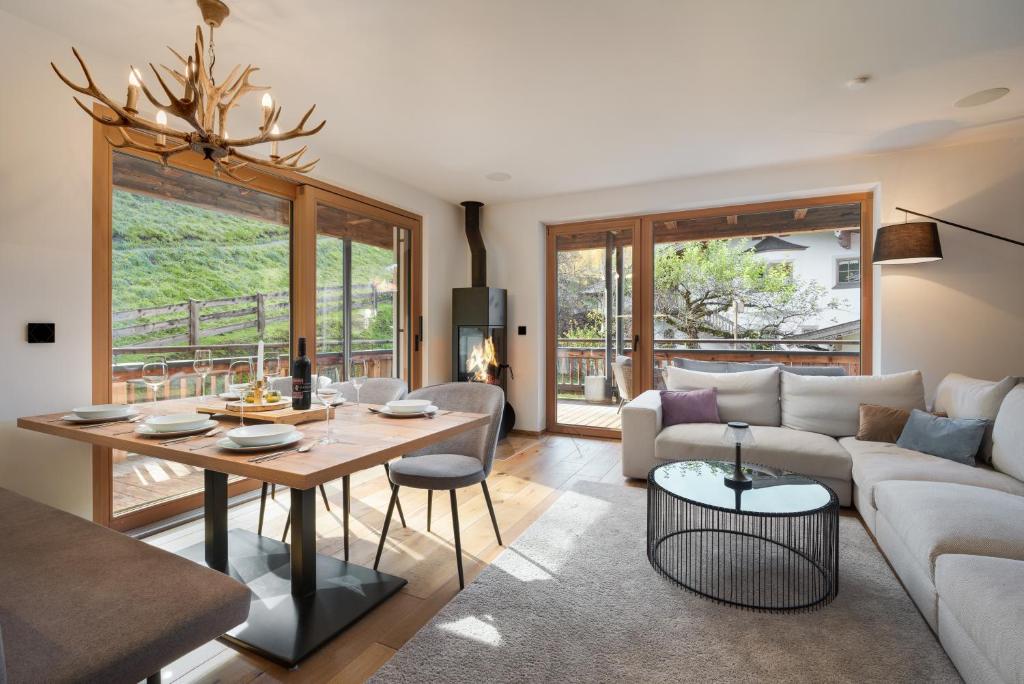 Chalet Florian - modern mit Garten und Terrasse