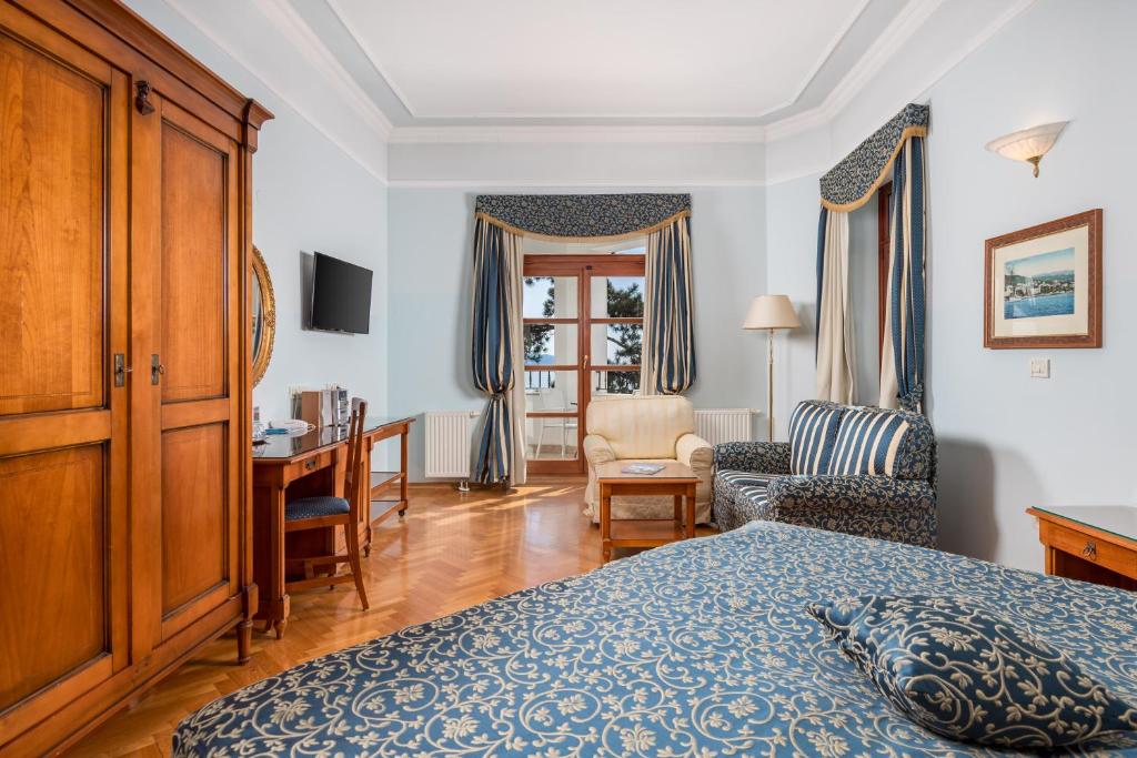 
Superior Double or Twin Room with Sea View
