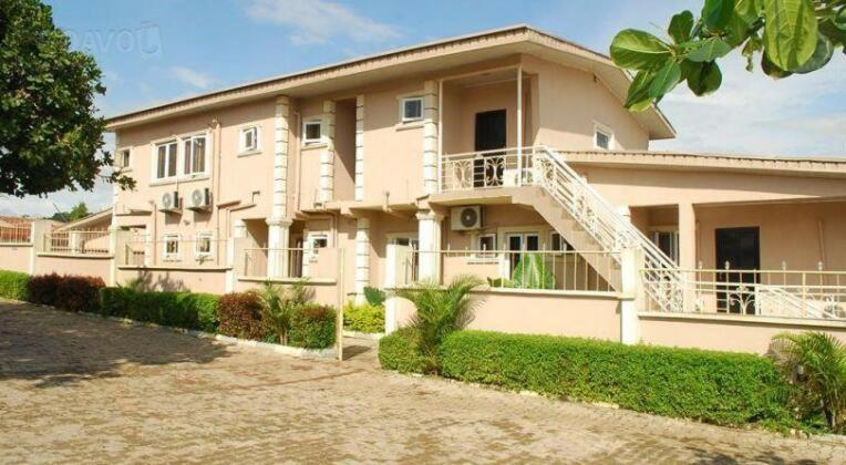 Το κτήριο όπου στεγάζεται  το ξενοδοχείο