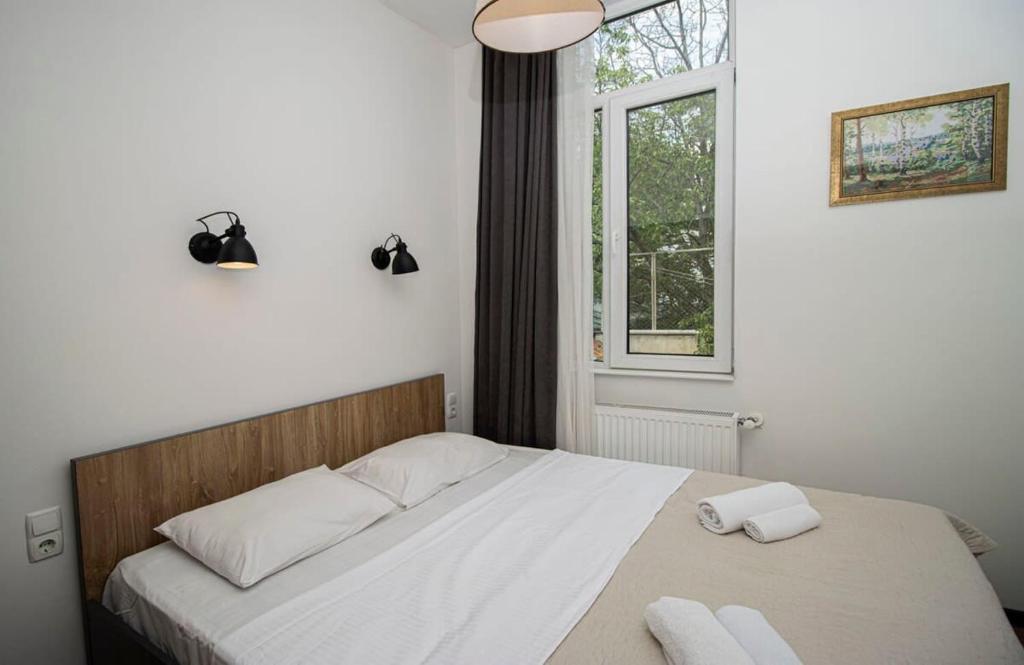فضای داخلی Chic 1BR Near Fabrika for 3 - By Wehost در تفلیس - تصویر ۳