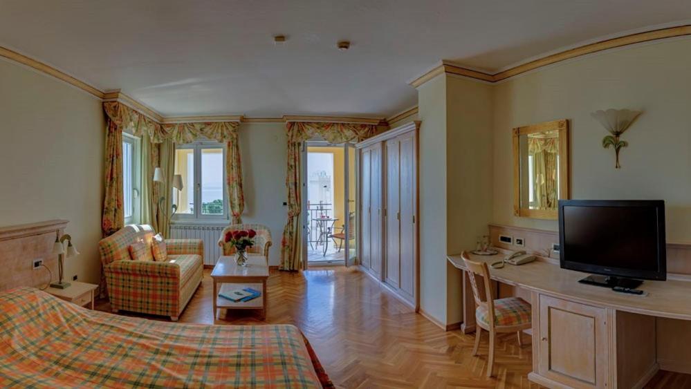 Hotel Miramar - Deluxe Double Room With Sea View