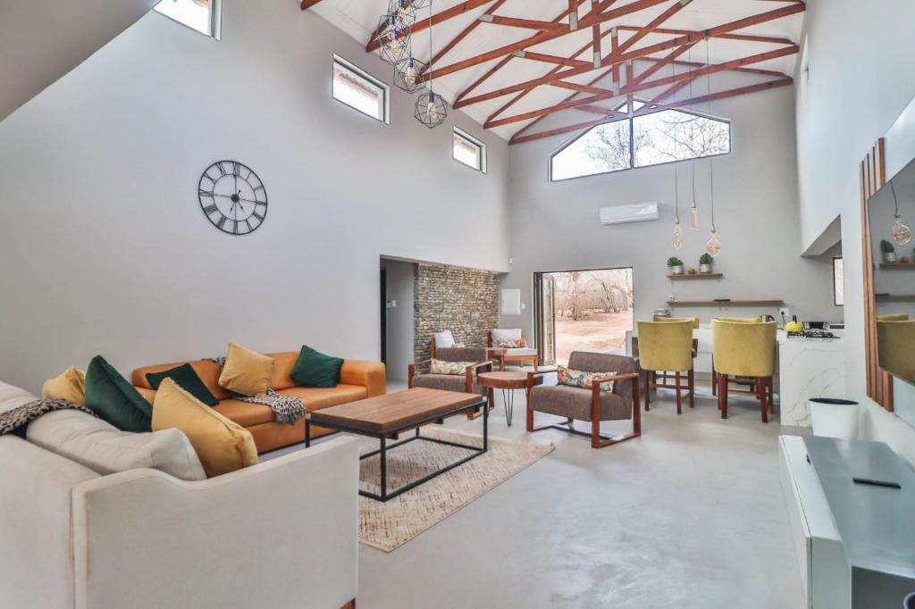 Posezení v ubytování 2219 Kruger Wild