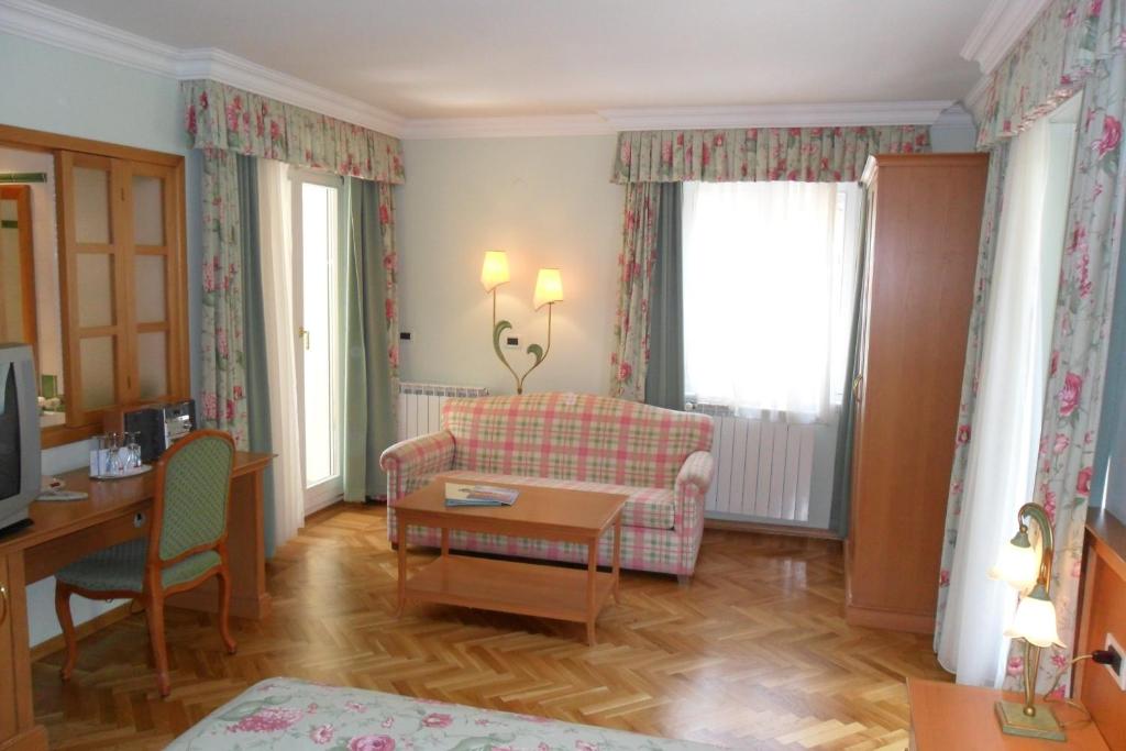 
Superior Double Room with Balcony
