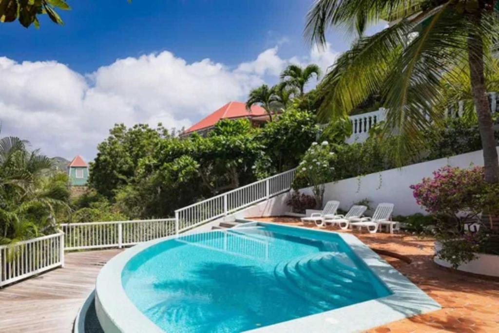 Harborview Getaway with Covered Dining Terrace