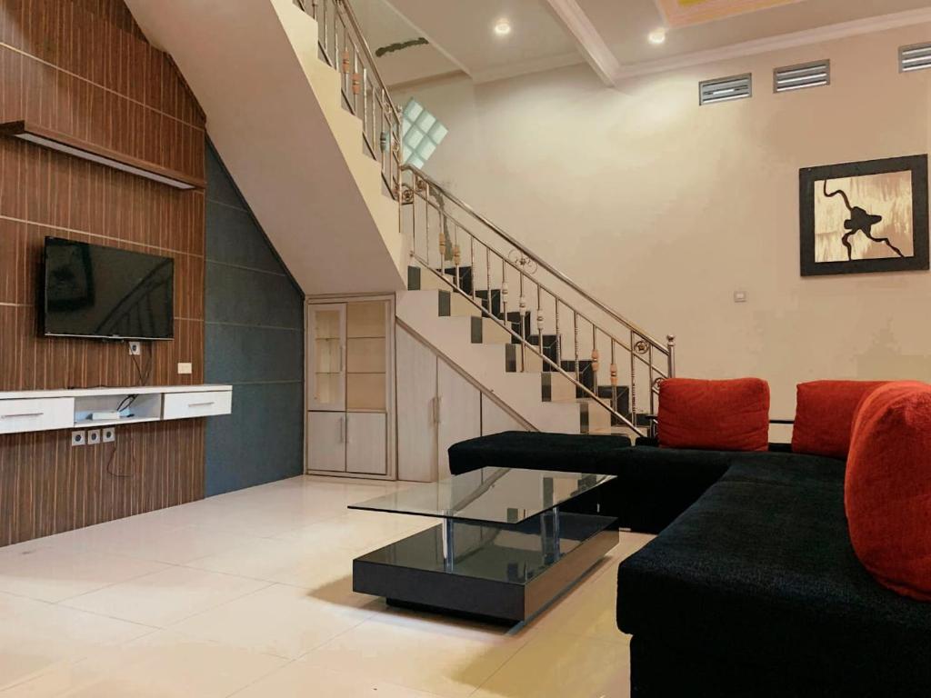 Μια τηλεόραση ή/και κέντρο ψυχαγωγίας στο Griya Nuansa Syariah