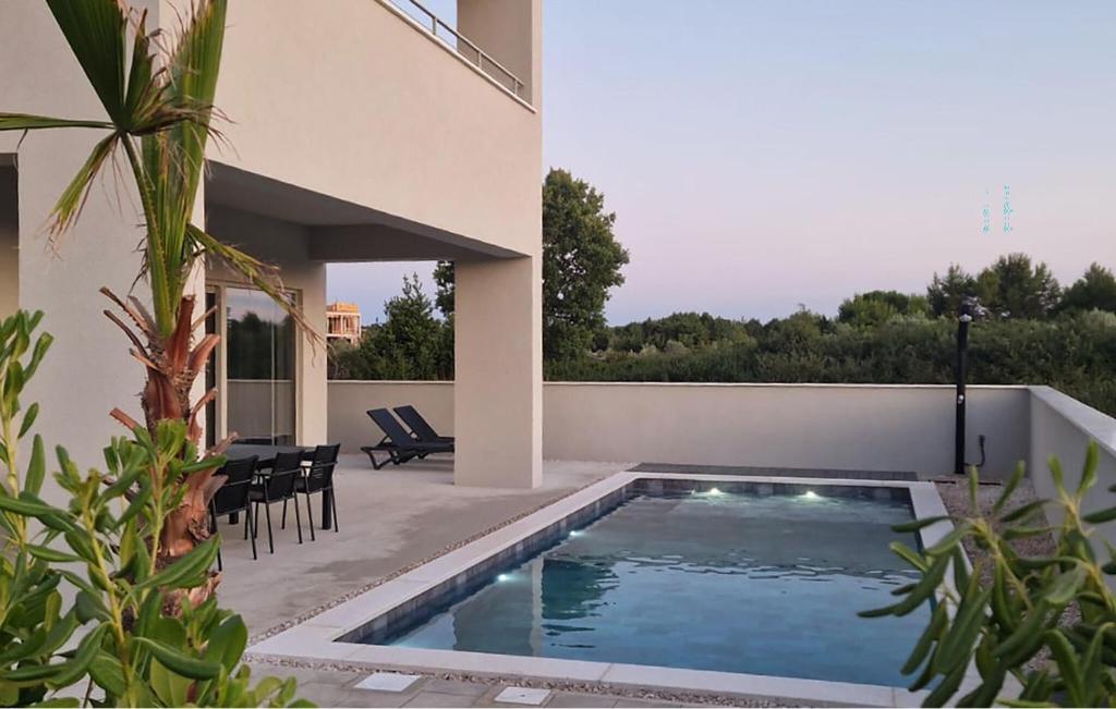 Bassein majutusasutuses Gorgeous Home In Zaton või selle lähedal