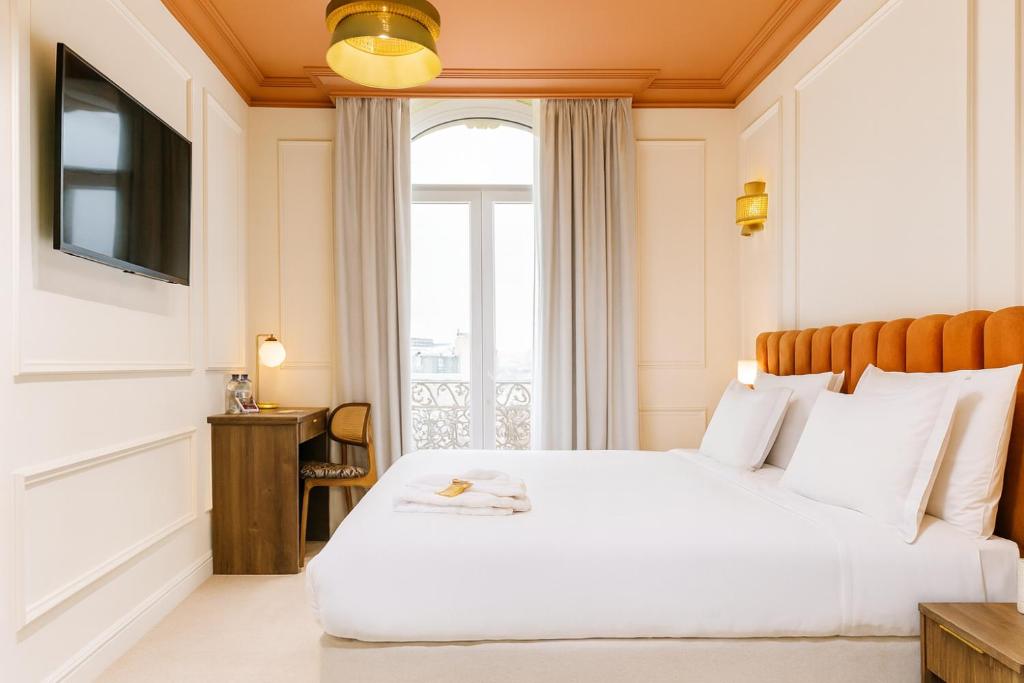 
Double Room with Balcony
