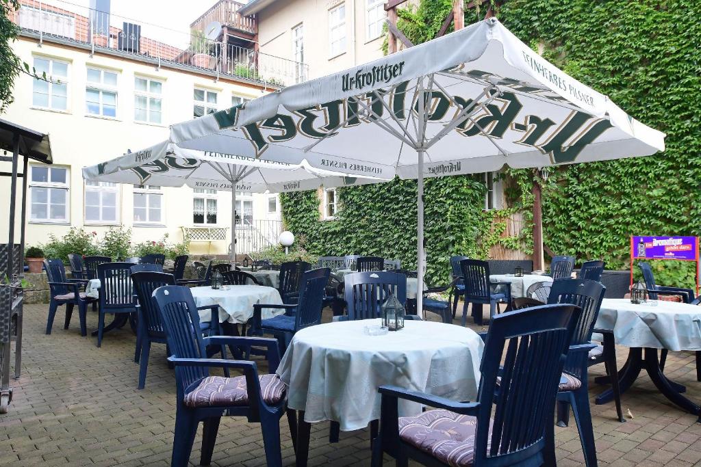 Restoran või mõni muu söögikoht majutusasutuses Hotel garni Goldene Henne