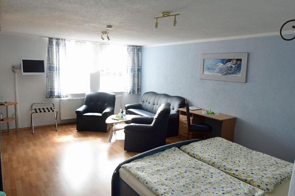 Hotel garni Goldene Henne - Superior Double Room