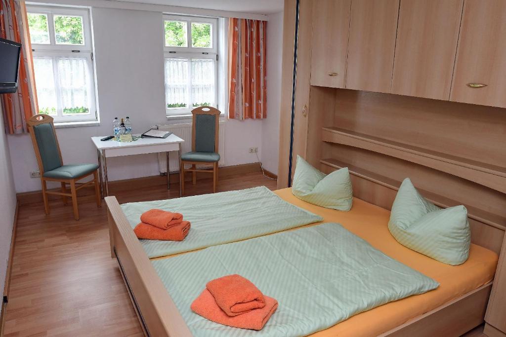 Hotel garni Goldene Henne - Family Room