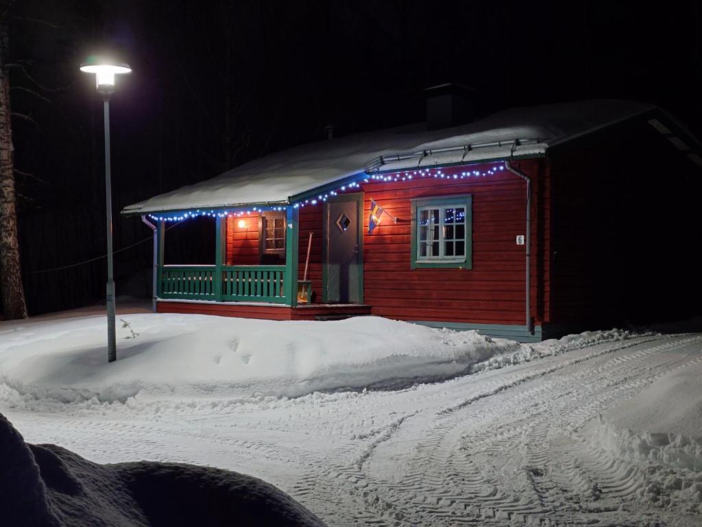 Ekesberget Stugby stuga 6 v zimě