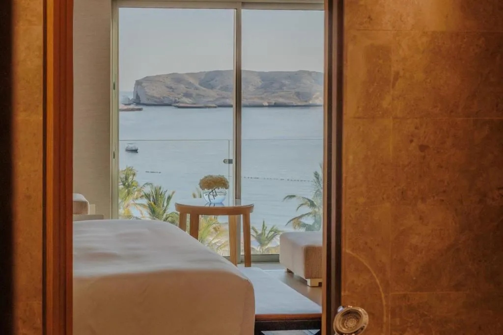 One Bedroom Panoramic Suite