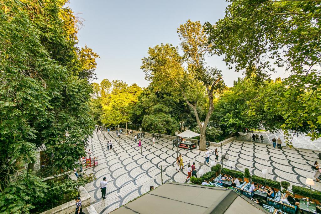 Nizami street Baku new Property