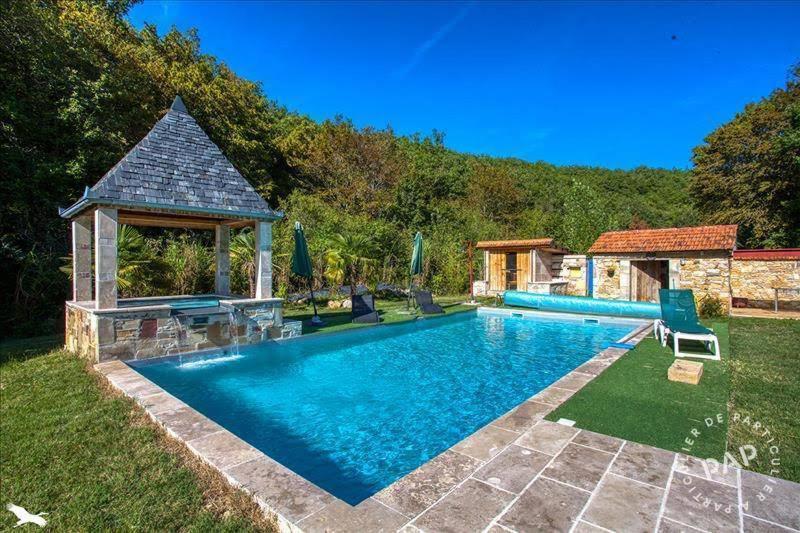 Πισίνα στο ή κοντά στο Villa Ines