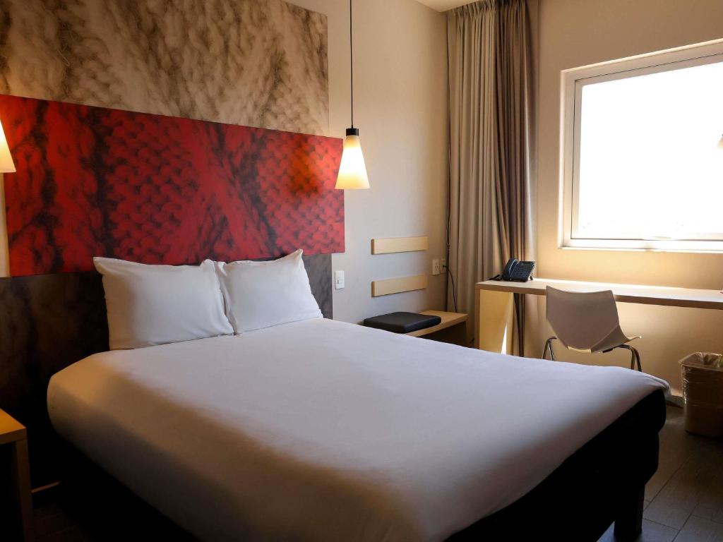 Ibis Mazatlan Marina